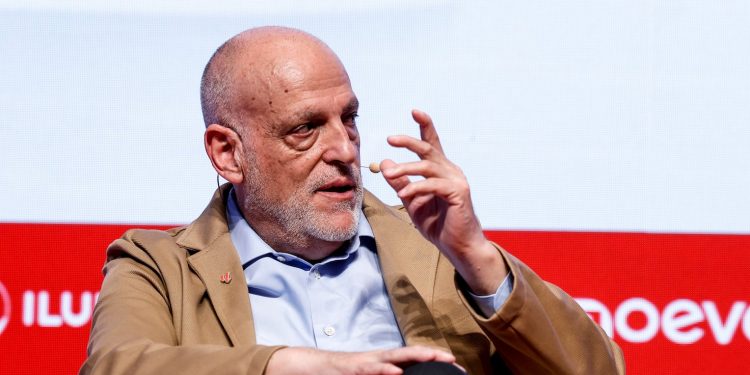 Los clubes respaldan a Tebas