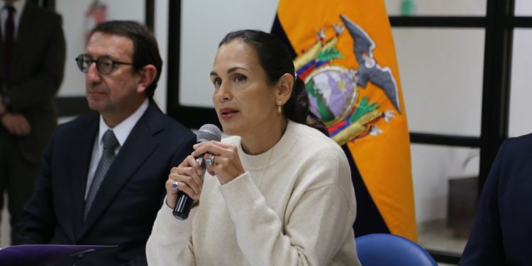 Inés Manzano, Ministra de Energía y Ambiente, no Irá A Juicio Político por Caso Progen