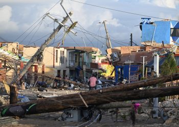 Actualizaciones en vivo del huracán Melissa: al menos 34 muertos mientras la tormenta 'catastrófica' continúa causando estragos en las Bahamas