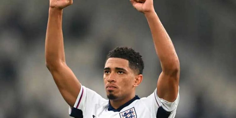 Bellingham nombró al jugador masculino del año de Inglaterra