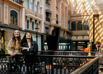 Hoteles cerca de Centro comercial West Edmonton