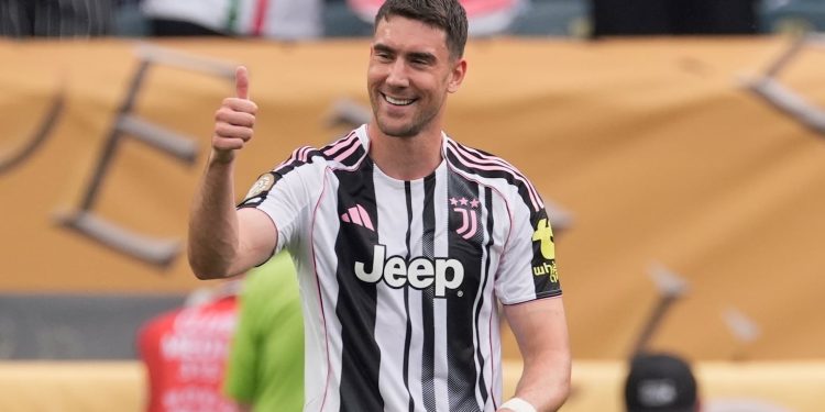 El Barça contacta con Vlahovic