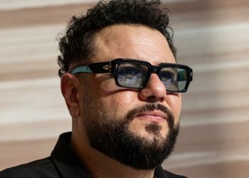 Mo Amer ha sobrevivido siendo divertido