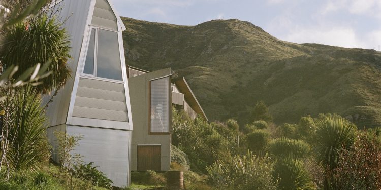 La Capilla de Santa Teresa de Lisieux / Bull O'Sullivan Architecture