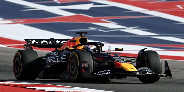 Verstappen consigue la pole para el sprint COTA