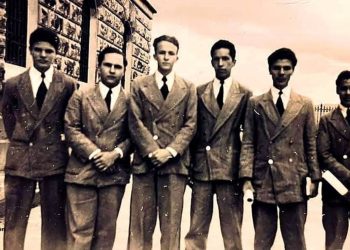 Corta historia del cabello largo: Un debate que se niega a morir