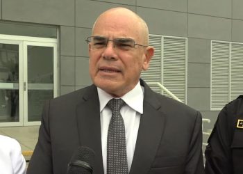 Primer ministro Ernesto Álvarez solicita al Congreso presentarse este miércoles para plantear el voto de confianza | POLÍTICA