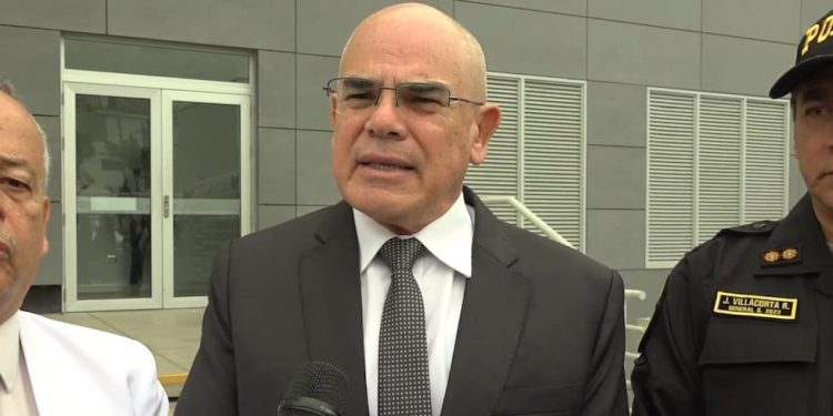 Primer ministro Ernesto Álvarez solicita al Congreso presentarse este miércoles para plantear el voto de confianza | POLÍTICA