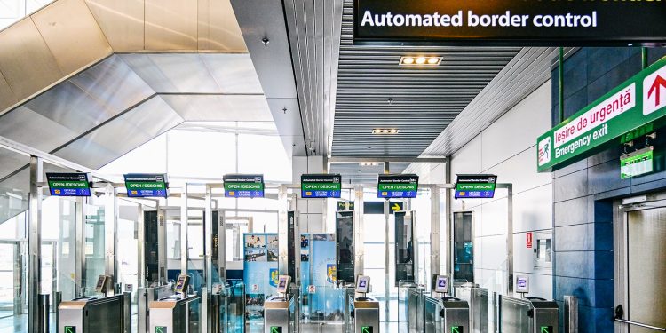 Los sellos en los pasaportes se eliminarán gradualmente a medida que Europa lance el EEE