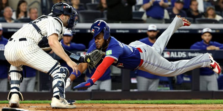 Yanquis Remontan y Evitan la Barrida en la Serie de División de la Liga Americana