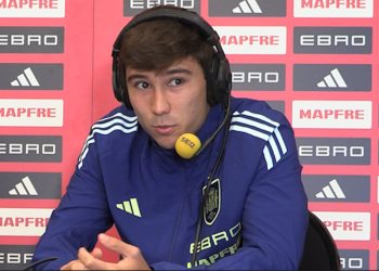 “Yo jugaría de lateral, de central o de portero si me lo pidieran”