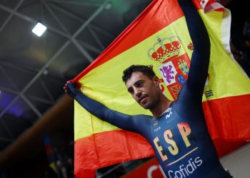 Bombazo de Albert Torres: ¡campeón del mundo en omnium!