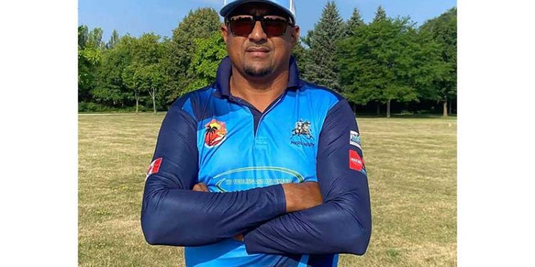 Latiff golpea el magnífico siglo en la ronda de apertura de BMC