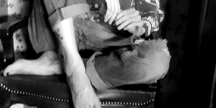 Ruth Baza y su Libro en Estéreo.