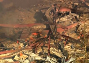 Actualizaciones en vivo de la explosión de una planta en Tennessee: 'Varias personas' muertas y al menos 12 desaparecidas después de que la explosión sacudiera a la comunidad