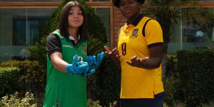 La Selección de Ecuador Femenina Sub-17 Revela Sus ExpectiveAtan para el Mundial