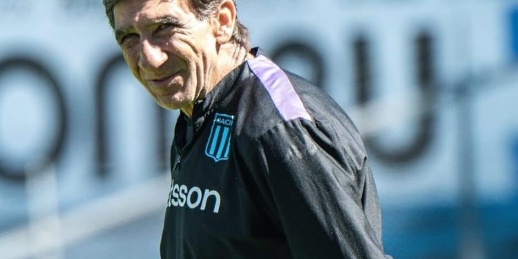 La Presencia de Marcos Rojo, Las Bajas, Una Rotación y Posibles 11 de Racing vs Independiente Rivadavia :: Olé