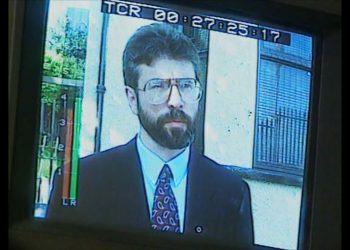 Cuando la represión que involucró al IRA fracasó, cómicamente, en “The Ban”