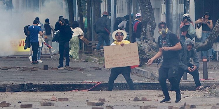 Ecuador debe romper el ciclo