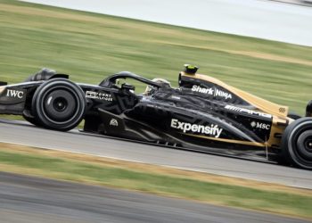 Eddy Cue insinúa el próximo acuerdo deportivo de Apple: «Nos encanta la F1»