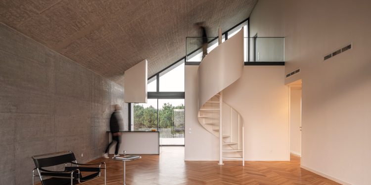 Casa de Espinheira / Partner4Build