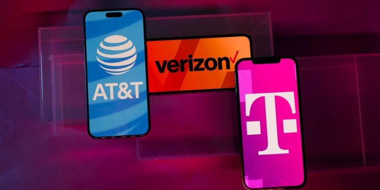 Mejores planes de teléfonos celulares 2025 | Compare los mejores planes y operadores de teléfonos móviles