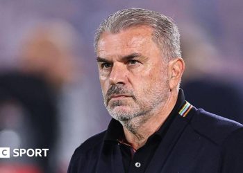 Ange Postecoglou retiene el apoyo de la jerarquía de Nottingham Forest