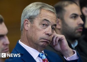 Nigel Farage dice que partes de Jaywick están muy deprimidas