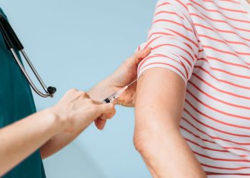 Cómo obtener una vacuna COVID 2025-2026 si la desea