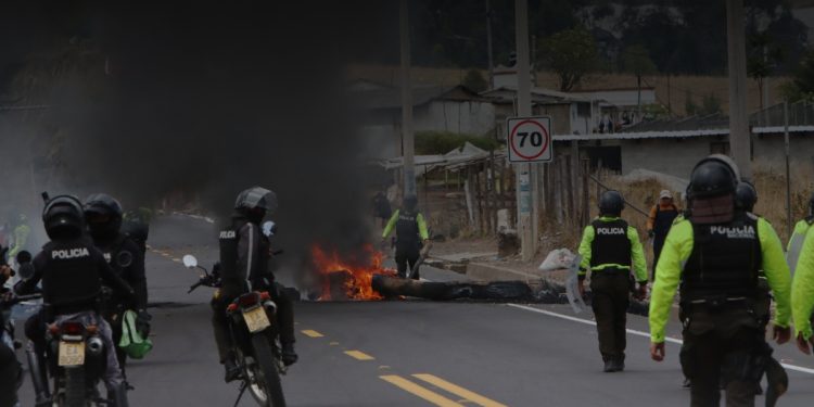 Cierres Viales Por el Paro en Cinco Provincias, La Noche de Este Martes 30 de Septiembre