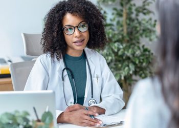 Estudios del sueño y cómo los médicos diagnostican la apnea del sueño