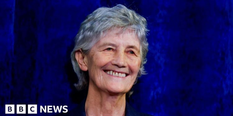 Catherine Connolly elegida presidenta de Irlanda