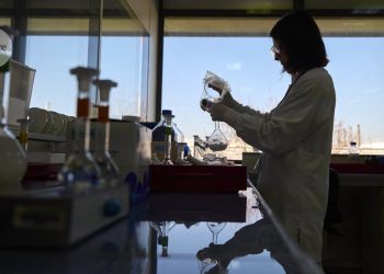 ¿Se está volviendo demasiado competitiva la investigación académica? La naturaleza examina los datos.