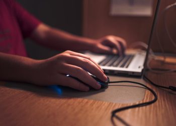 El regulador del Reino Unido multa a 4chan por ignorar las demandas de la Ley de seguridad en línea