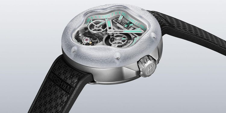 daniel arsham esculpe su primer reloj de pulsera hublot para capturar el movimiento de las aguas onduladas