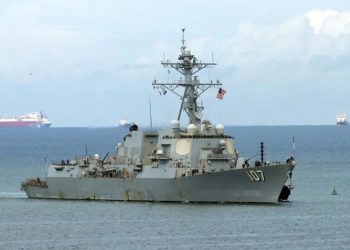 El destructor USS Gravely, de Estados Unidos, llega a Trinidad y Tobago para ejercicios