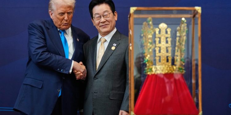 Trump es recibido como un rey en Corea del Sur