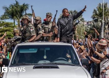 La presidencia de Madagascar dice que está en marcha un intento de tomar el poder