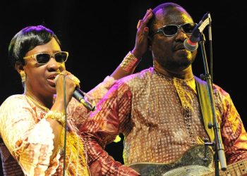 la cantante Mariam raconte los últimos días de son mari Amadou