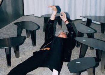 La Colaboracia de Esteban Tamayo con iqos que redefine la creatividad