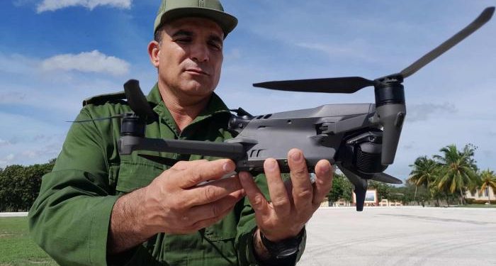 Drones para explorar y tomar decisiones tras el paso de Melissa › Cuba › Granma