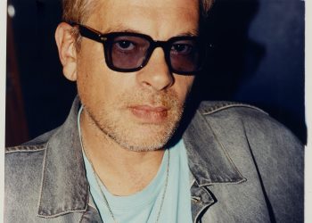 « Le Disque bleu », el azul mélancolique de Benjamin Biolay