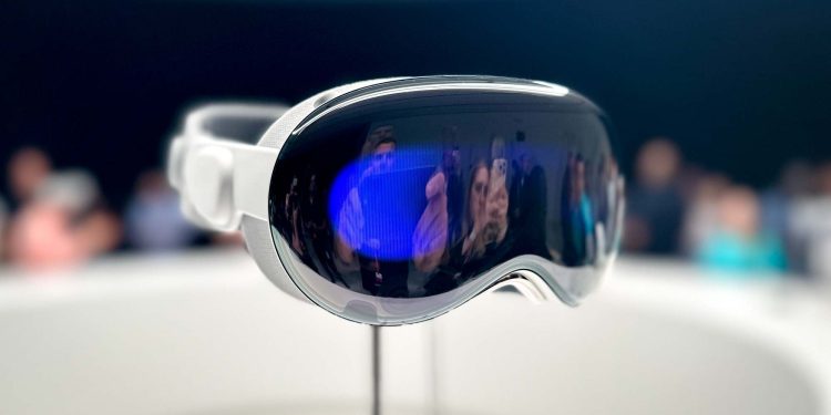 Según los informes, Apple elimina el seguimiento de los auriculares Vision Pro a favor de las gafas inteligentes