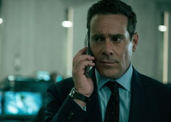 El episodio 4 de la temporada 5 de Slow Horses ofrece un clásico enfrentamiento de espías británicos, sin zapatos