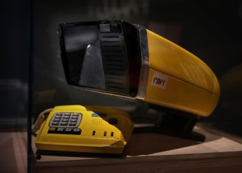 «Flops», la exposición que celebra las pruebas de la tecnología, la ciencia y el marketing