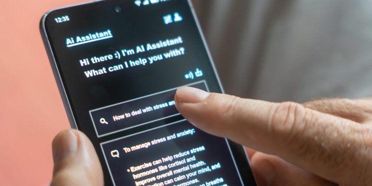 ¿Usando IA como terapeuta? ¿Por qué los profesionales dicen que deberías pensar de nuevo?