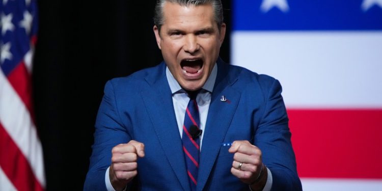 Lo que aprendimos de los discursos de Trump y Hegseth en Quantico