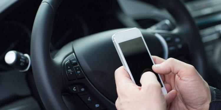 Su conductor de Uber tiene una nueva actividad secundaria: entrenar IA para obtener dinero en efectivo