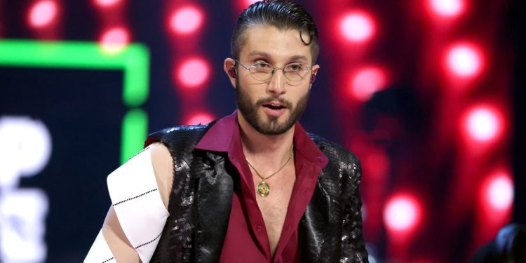 El video 'ADD' hecho totalmente por humanos de bbno$ es su forma de decir 'F*CK AI'