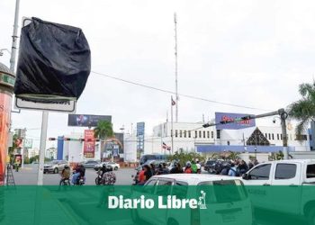 Abinader dice que el tránsito «se mejora, no soluciona»